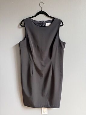 Sleeveless Midi Sheath Dress in Dark Gray